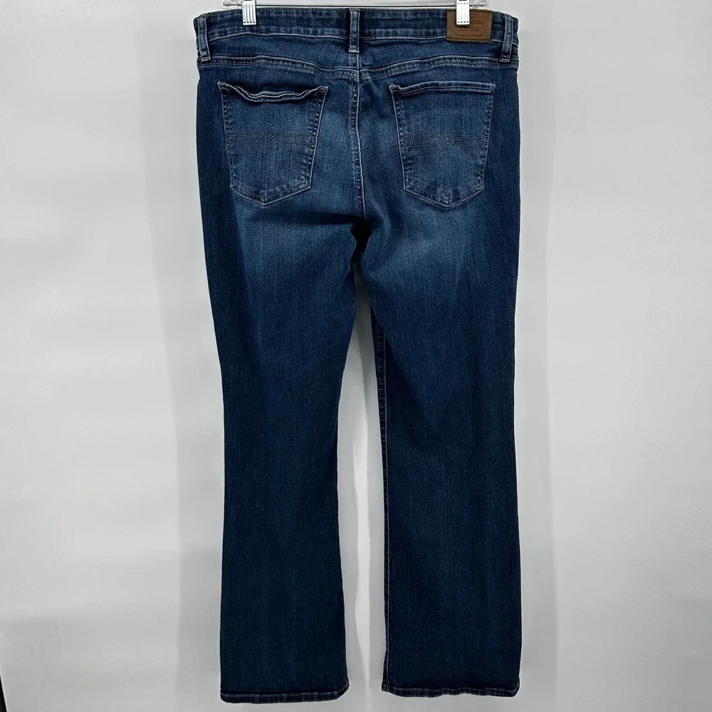 Lucky Brand Sweet Boot Jeans Womens 14/32 Regular Wash Denim Blue‎